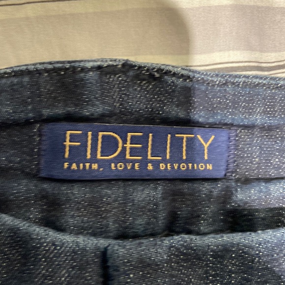 Fidelity jeans Size 32 - Picture 1 of 8